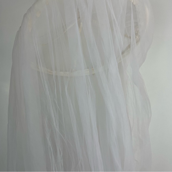 Pottery Barn Kids Classic Tulle Canopy - Picture 4 of 8